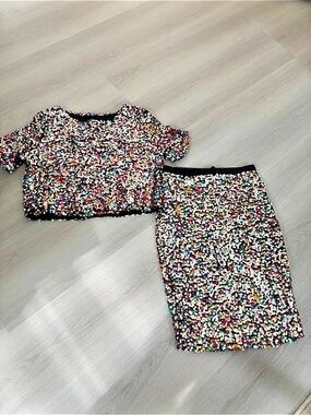 H&M Sequin Skirt Set in Black & Multicolor Sequin